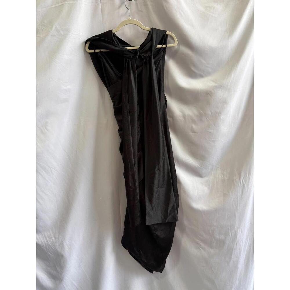 ARIAS New York Asymmetrical Dress Size 8 with Fabric Pull - Picture 5 of 16
